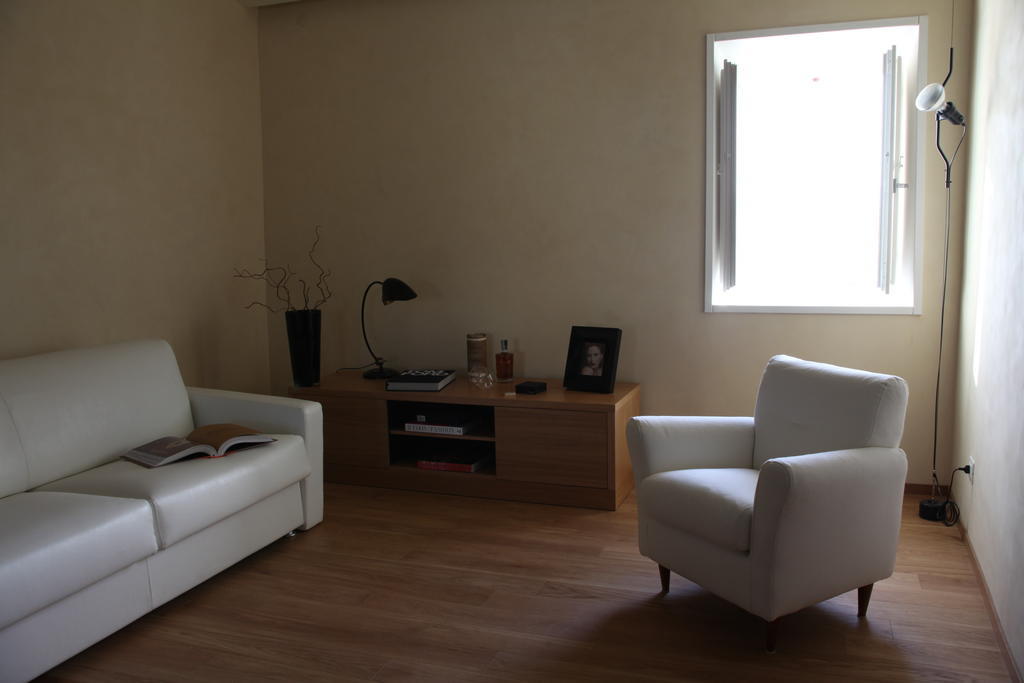 Relais Del Borgo Hotel & Spa 4 Stelle Staffolo Стая снимка