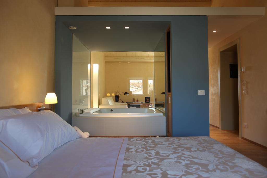 Relais Del Borgo Hotel & Spa 4 Stelle Staffolo Стая снимка